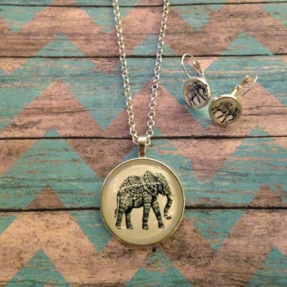 HANDMADE Elephant Necklace & Earring Set